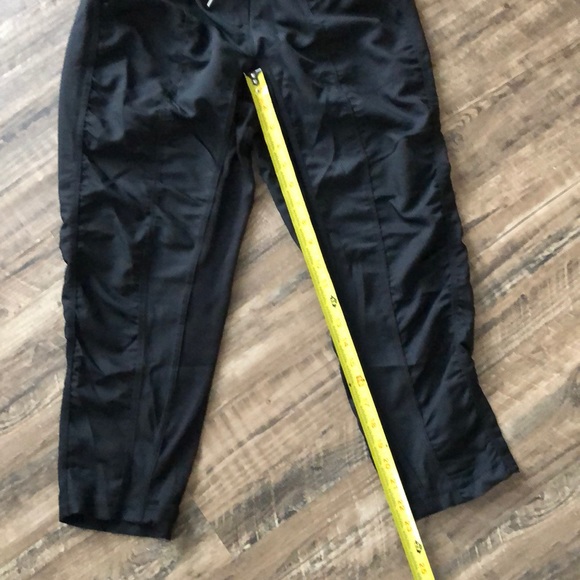ACX black stretch waistband capris - Picture 8 of 12